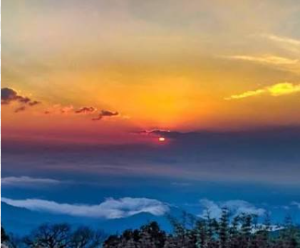 Witness Sunrise at Tiger Hill