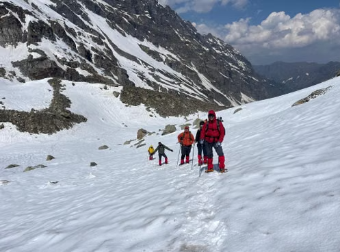Trek to the Majestic Kuari Pass