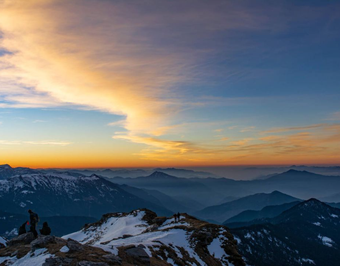 Witness Magical Sunrises & Panoramic Views