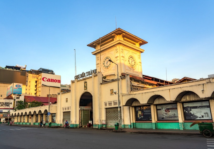 Shop at Ben Thanh Market